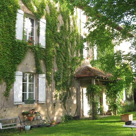 Le Domaine De Panissac Bed & Breakfast Berneuil  Eksteriør bilde