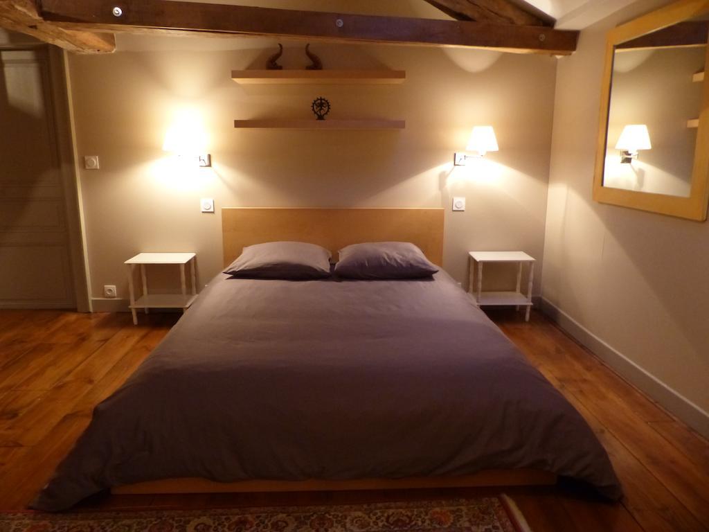 Le Domaine De Panissac Bed & Breakfast Berneuil  Rom bilde