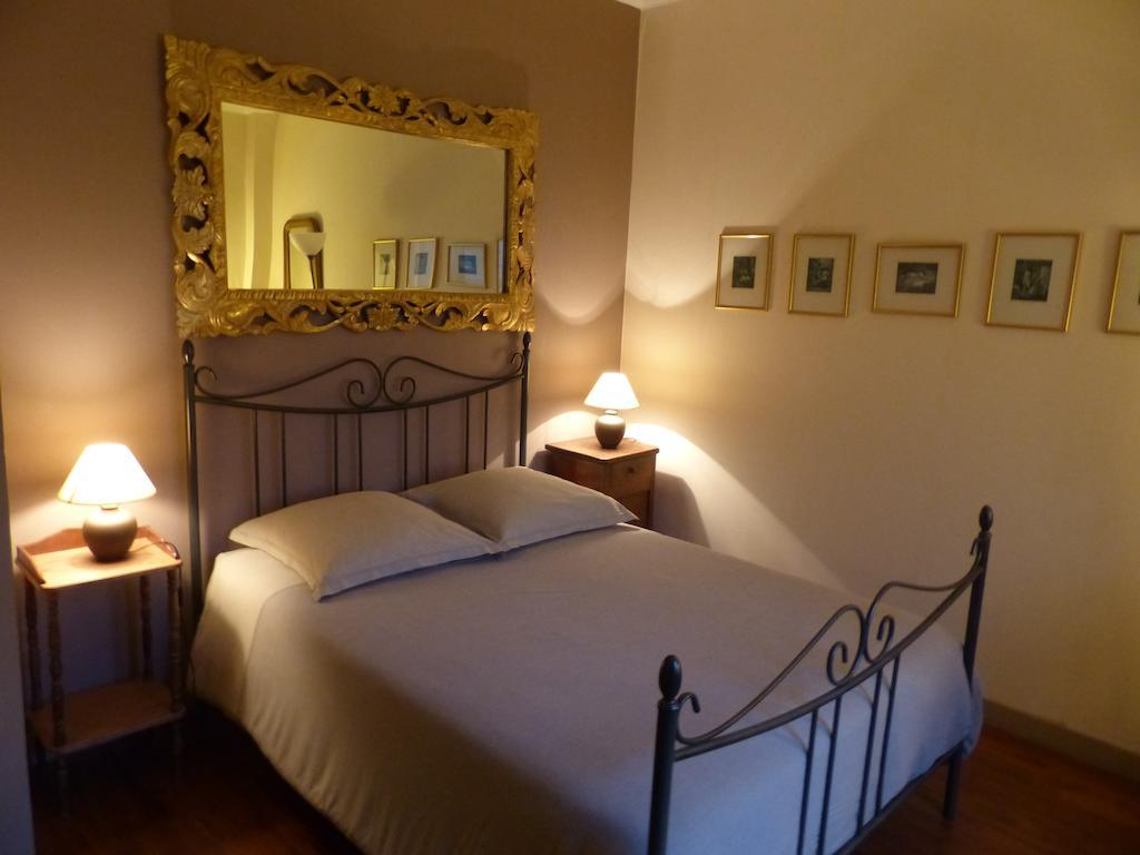 Le Domaine De Panissac Bed & Breakfast Berneuil  Rom bilde