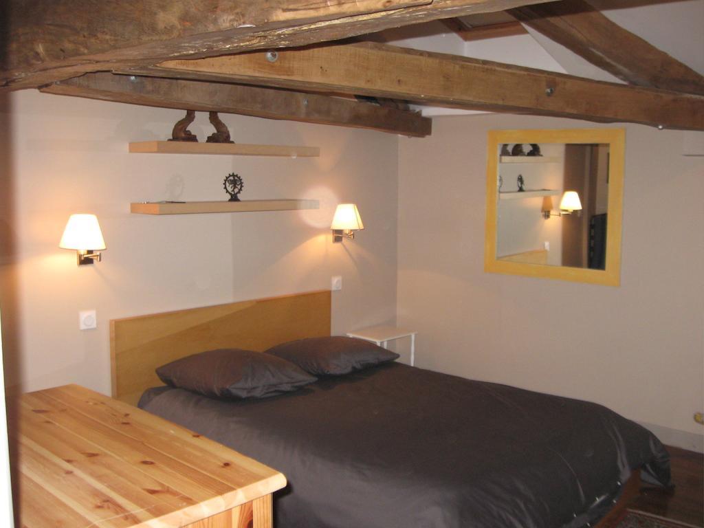 Le Domaine De Panissac Bed & Breakfast Berneuil  Eksteriør bilde